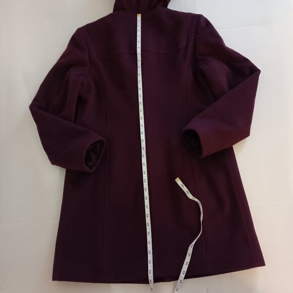 L.L. Bean Women’s Classic Lambswool Duffel Coat Maroon Size 10 Item 284397 EUC - Picture 13 of 16